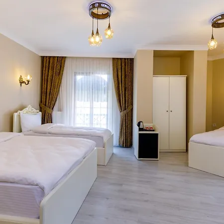 Hotel Germenicia Old *